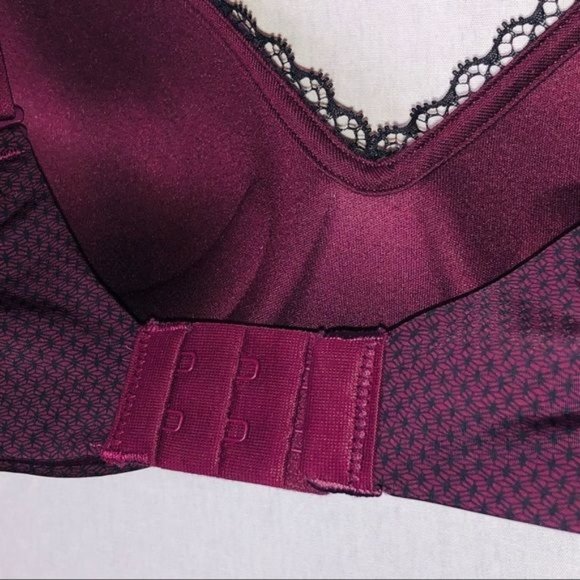 Maidenform Semi Embellished wireless bra - Picture 6 of 12